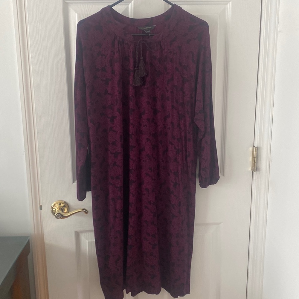 Banana Republic wine & black dress w keyhole neck & fringe tie L NWT PTP 23 - Picture 3 of 16